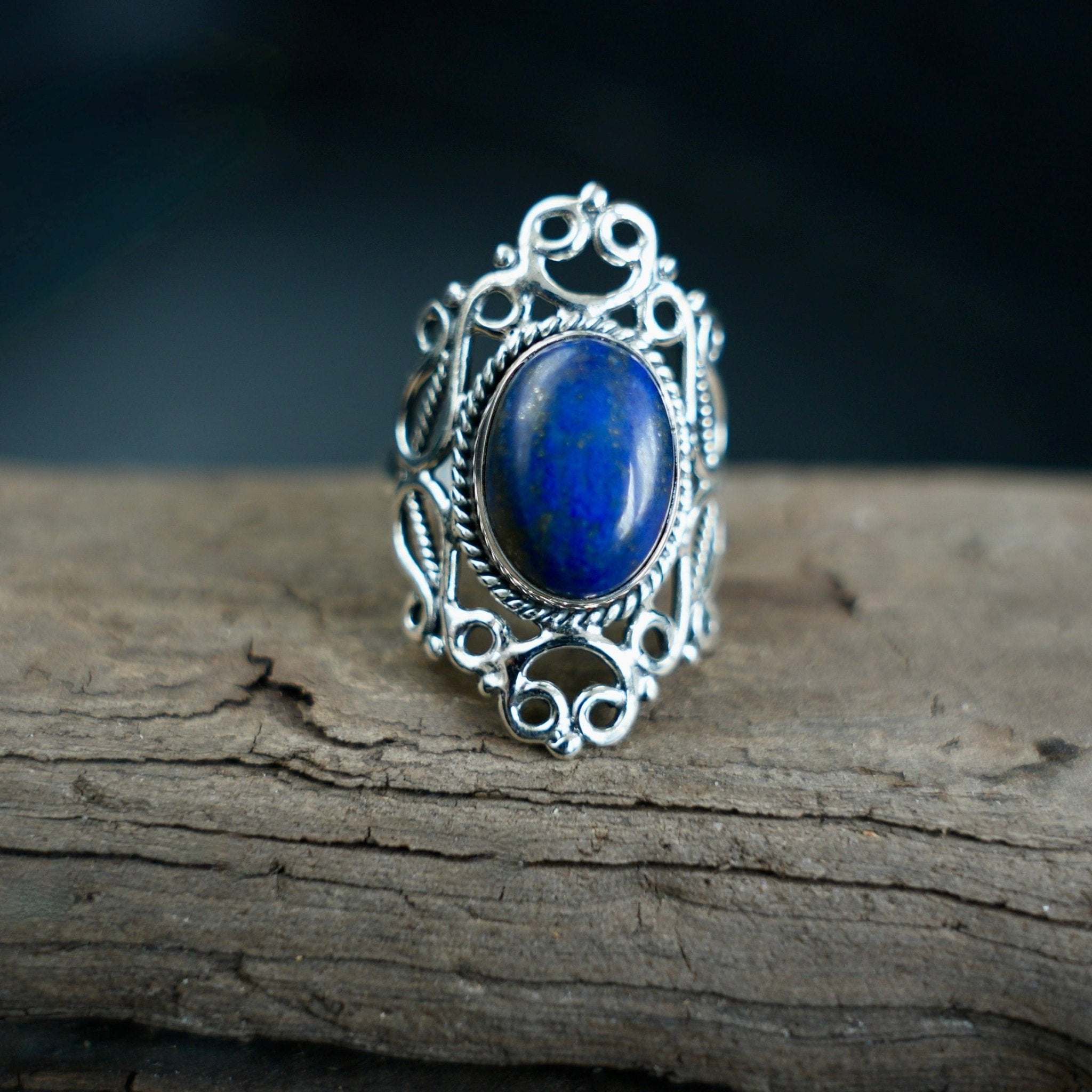 Yidhra - ring met ovale Lapis Lazuli - Juwelen uit de natuur
